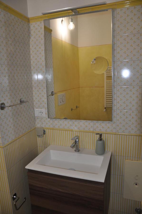Appartamento Vittoria - City Center Firenze Bagian luar foto